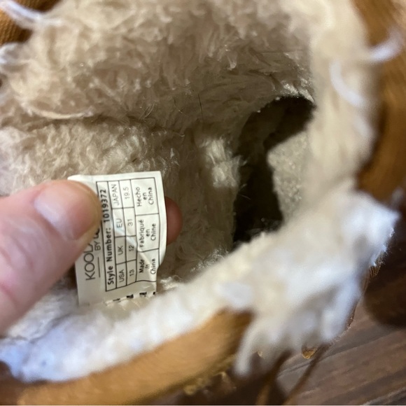 Koolaburra by ugg mid calf height size 13 - Picture 5 of 5